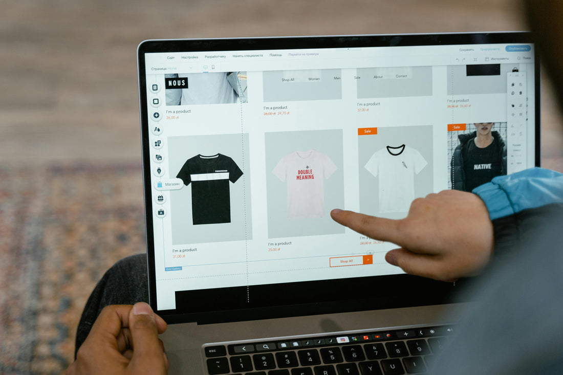 Sälj din merch online: Effektiva strategier för influencers och content creators